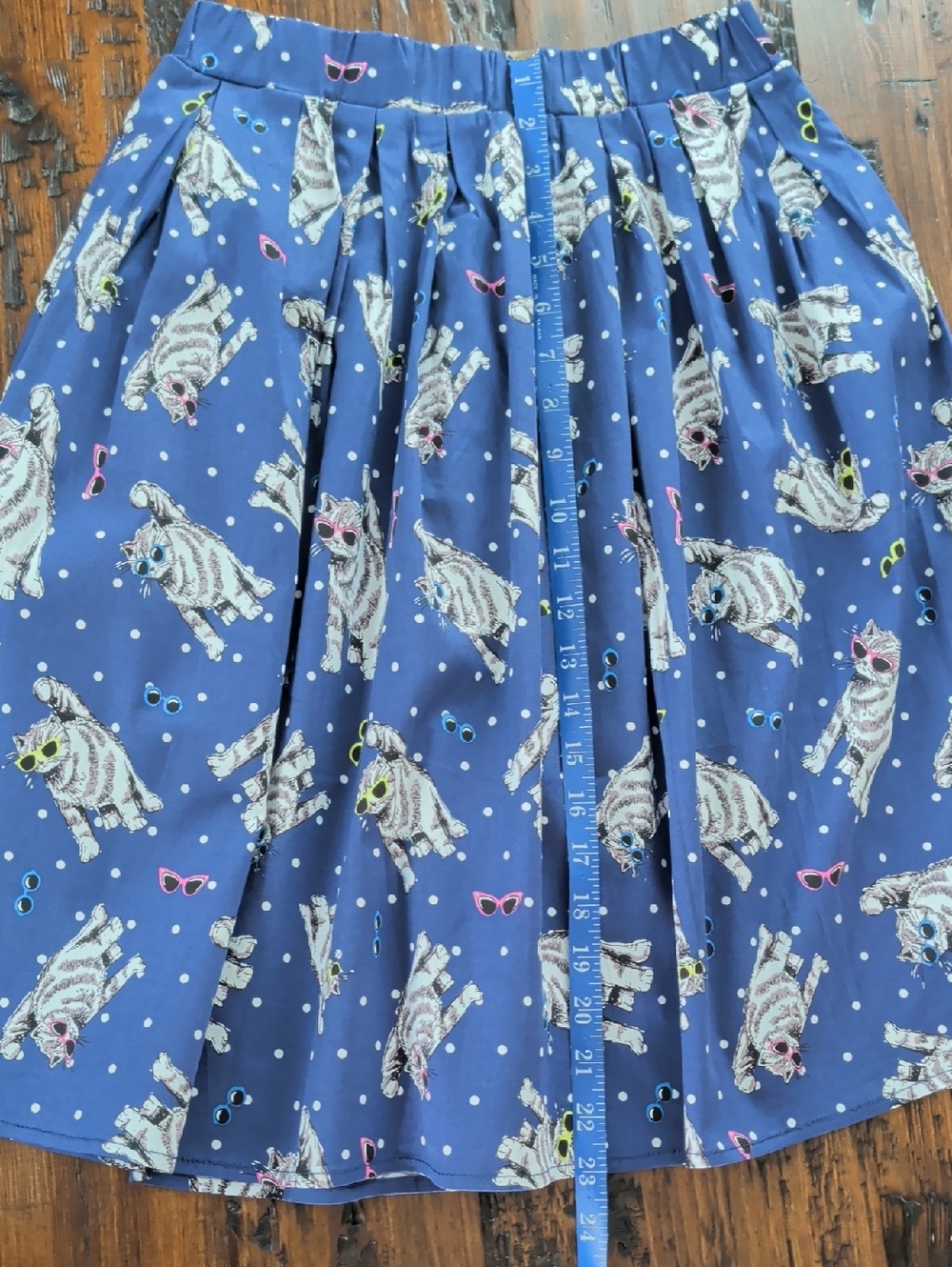 Blue Novelty Cat with Sunglasses Print Pleated Skirt Size S - Picture 11 of 13